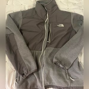 Women’s Northface fleece xL grey